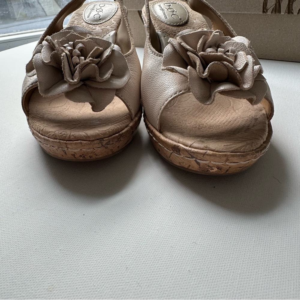Floral Cream Leather Slingback Wedge Sandals - Picture 3 of 11